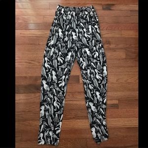 Black and White Printed Harem Pants